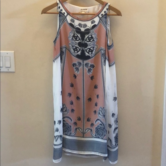 Dresses & Skirts - M.S.S.M Dress Dresses & Skirts - M.S.S.M Dress